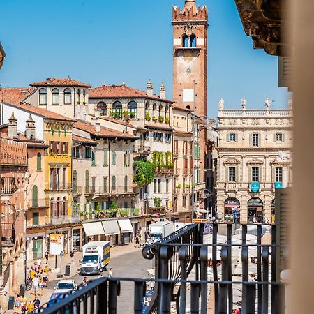 Hoomee Piazza Erbe Leilighet Verona Eksteriør bilde